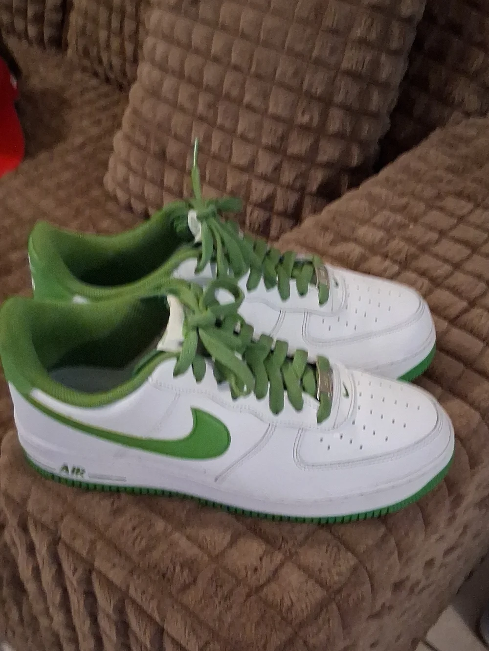 Nike Men’s White and Green Low-Top Sneakers - Classic Swoosh